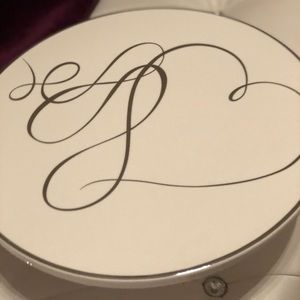 Cake stand set by Mikasa Love Story w/ heart plate